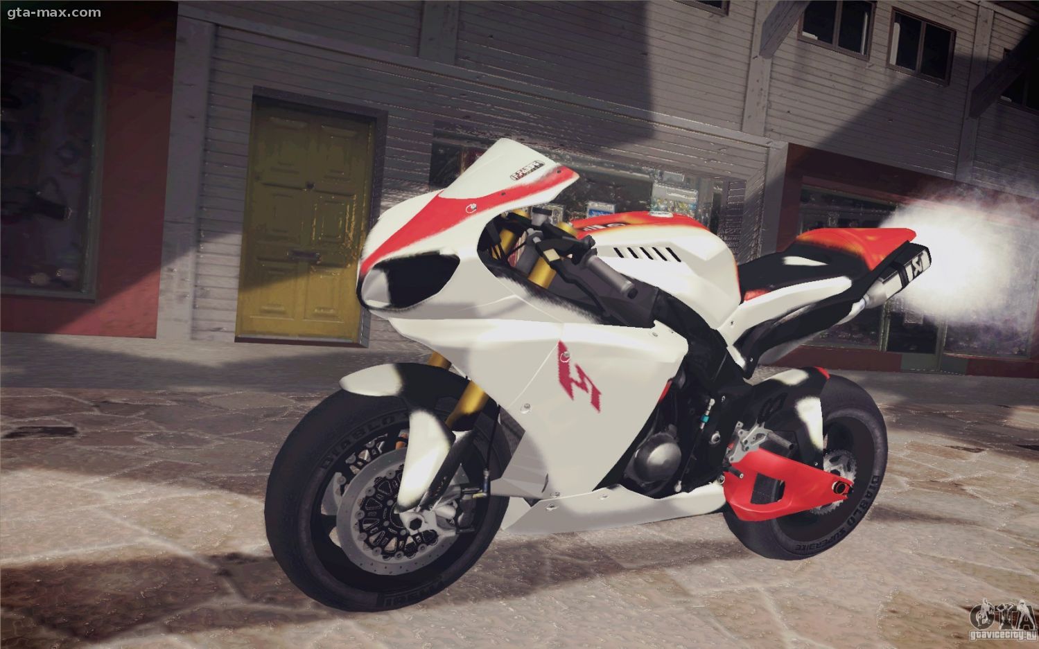 Yamaha YZF R1